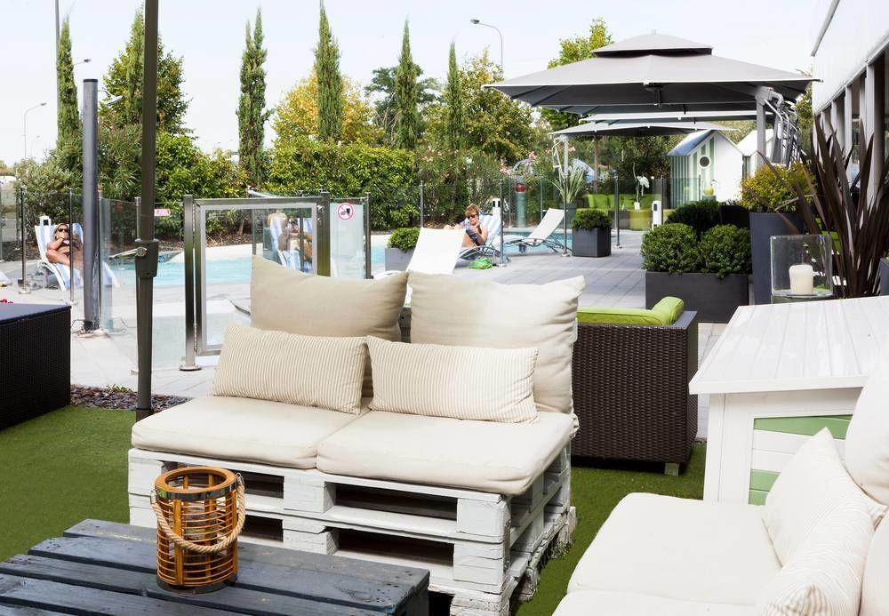 Courtyard By Marriott Toulouse Airport Hotel Exterior foto