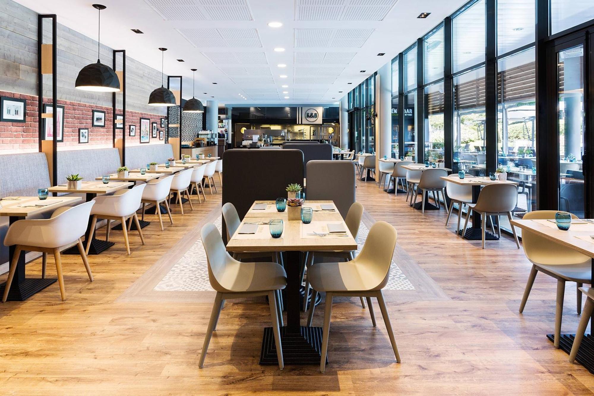 Courtyard By Marriott Toulouse Airport Hotel Exterior foto